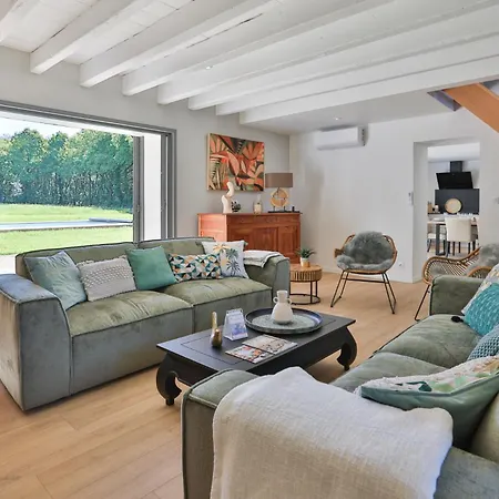 Piscine Etang Et Foret Le Girouard