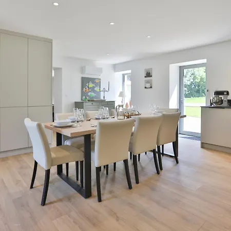 Feriehus Piscine Etang Et Foret