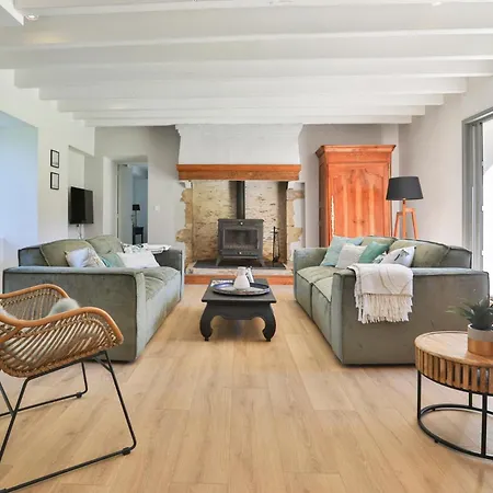 Piscine Etang Et Foret Casa vacanze Le Girouard