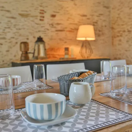 Piscine Etang Et Foret