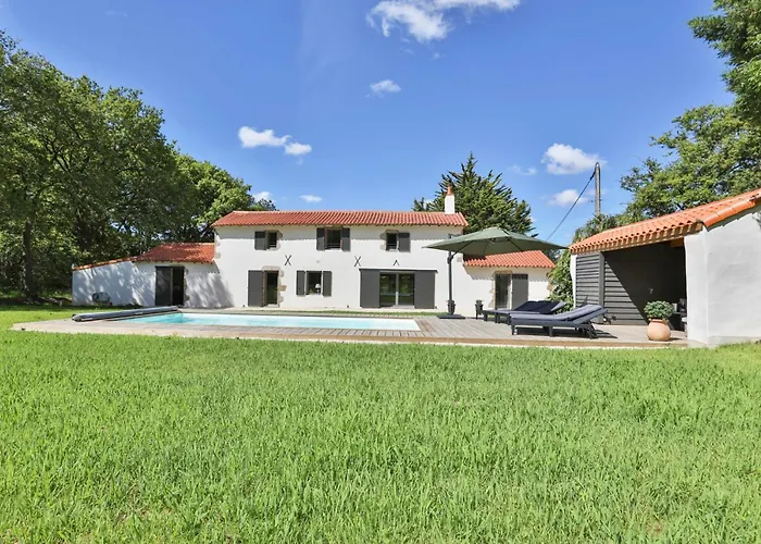 Piscine Etang Et Foret Prázdninový dům *