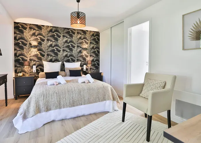 Prázdninový dům Piscine Etang Et Foret